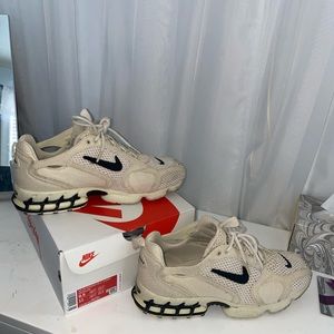 Nike Air Zoom Spiridon Cage 2 Stussy Fossil.